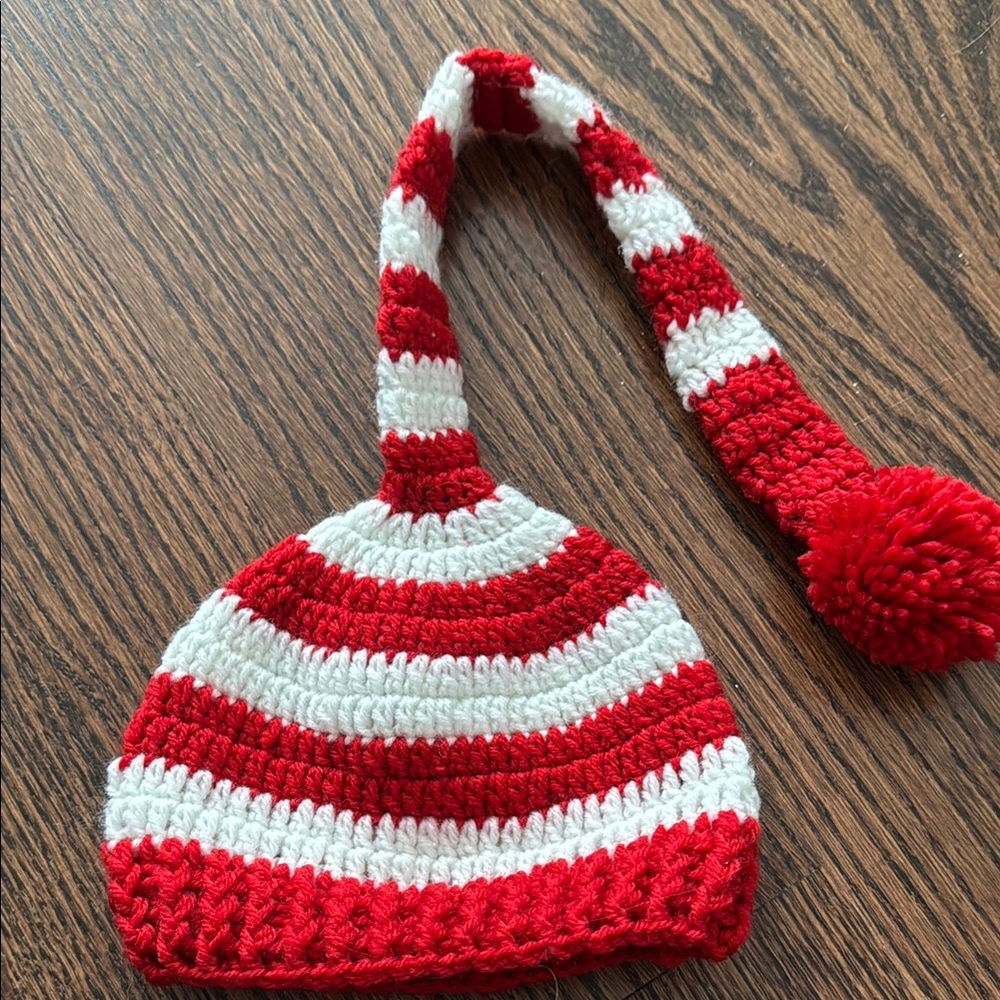 Red and White Striped baby Knit Hat